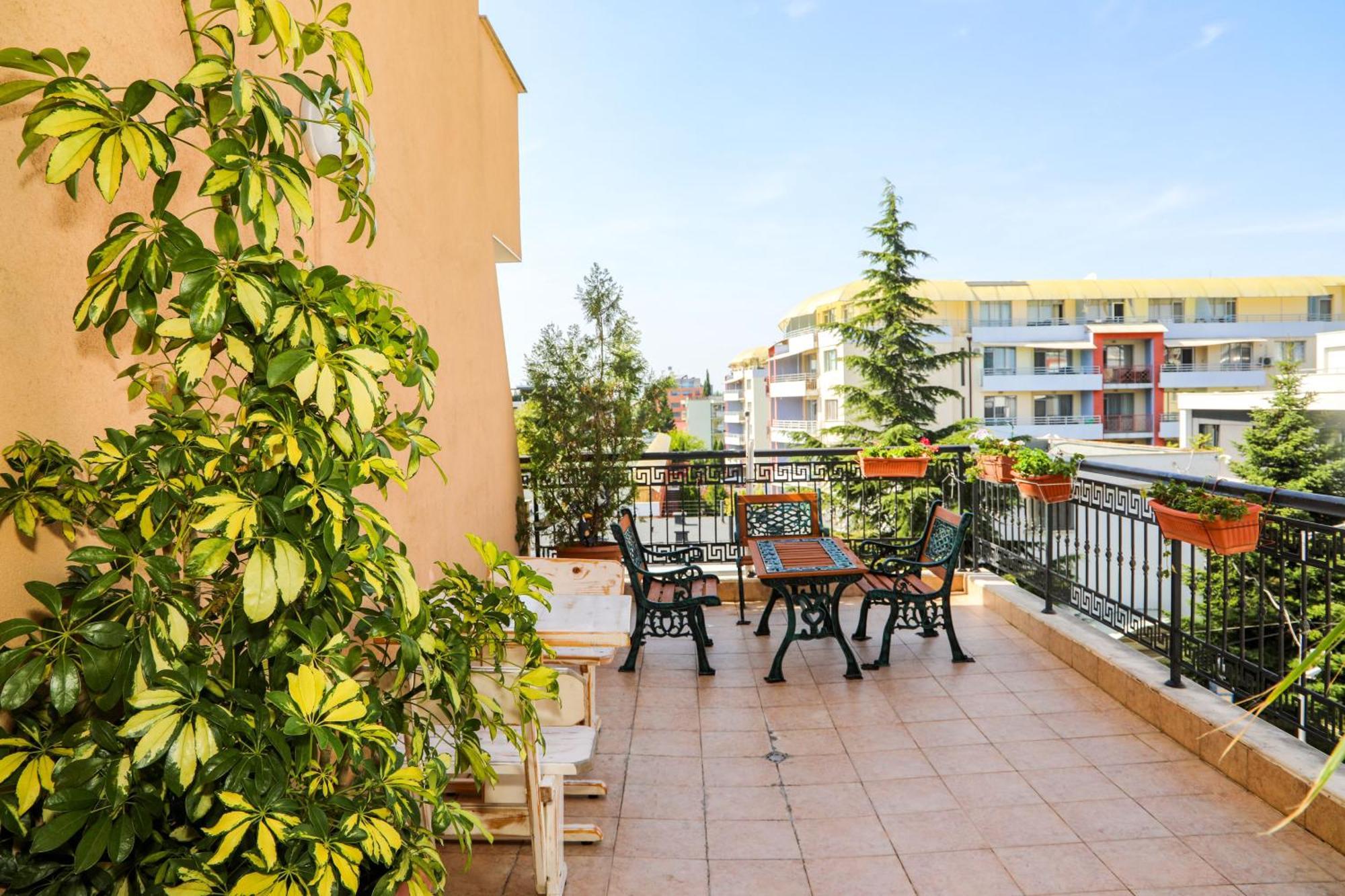 Family Hotel Deykin Sunny Beach Exterior foto