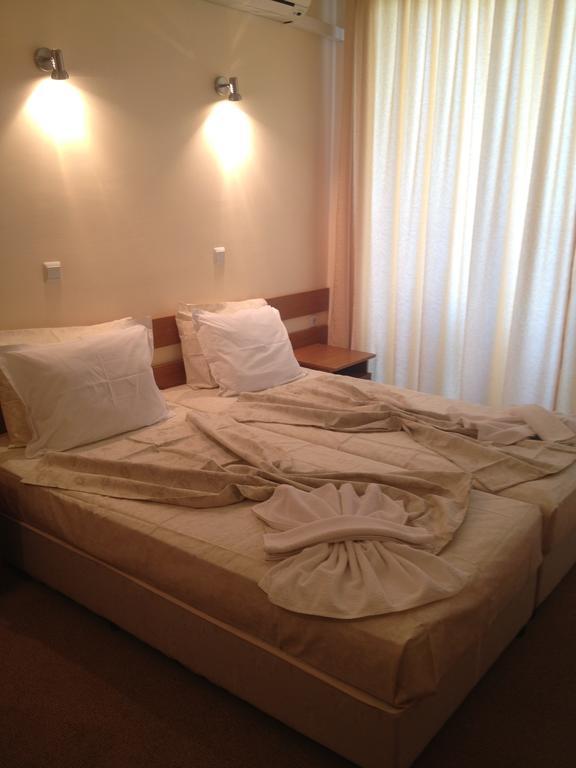 Family Hotel Deykin Sunny Beach Exterior foto